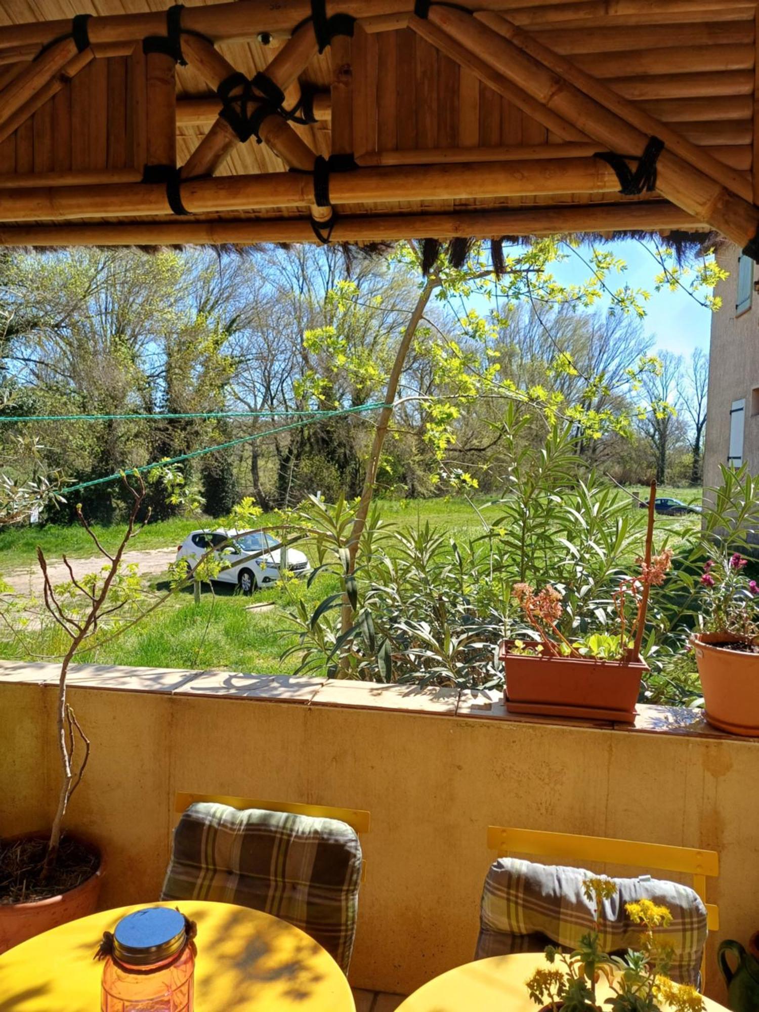 Studio 10M2, Terrasse 18M2 , Parking, Piscine Et Accueille Les Animaux Quissac  Exterior foto
